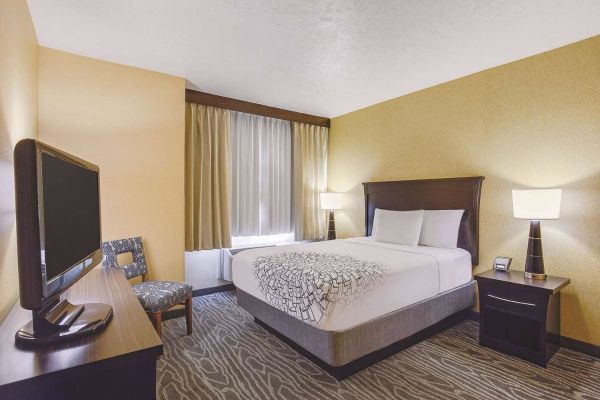 La Quinta Inn Ste Logan (River Heights)